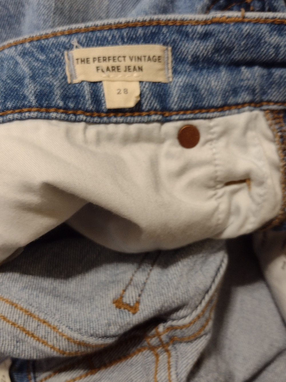 Light Wash High-Rise Vintage Inspired Women's Jeans Size 28 - Picture 8 of 16